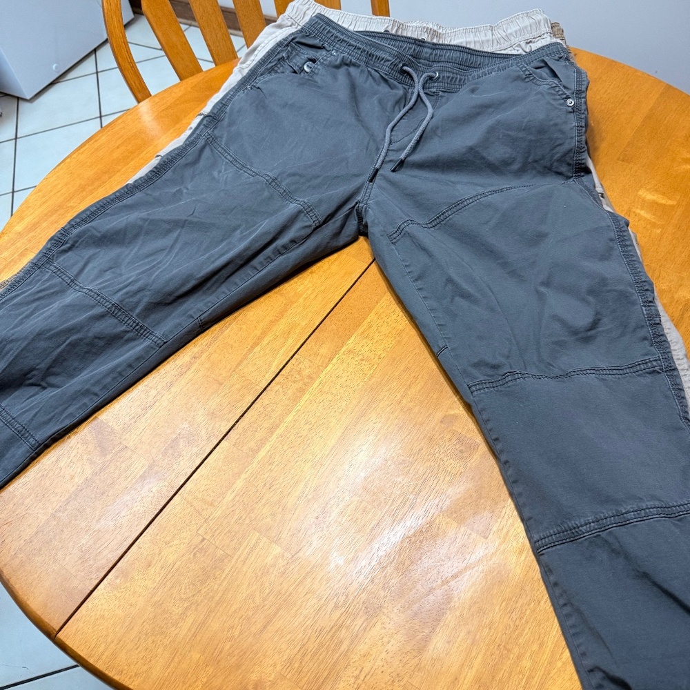4 Pairs Of Twill Joggers